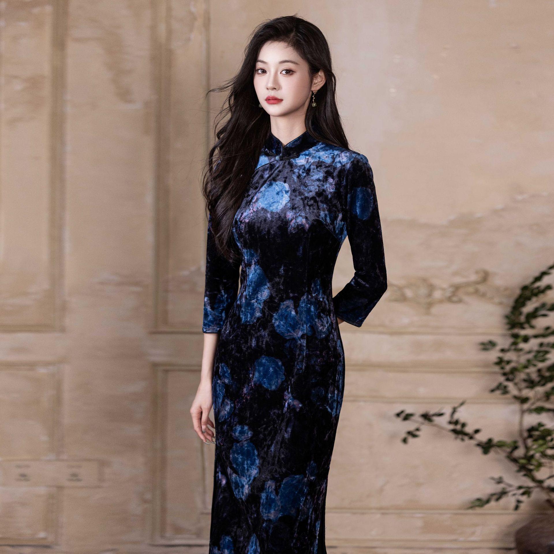 

Modern Retro Velvet Cheongsam: Autumn High-End Sleeveless Slimming Dress XXXL синій/квітковий