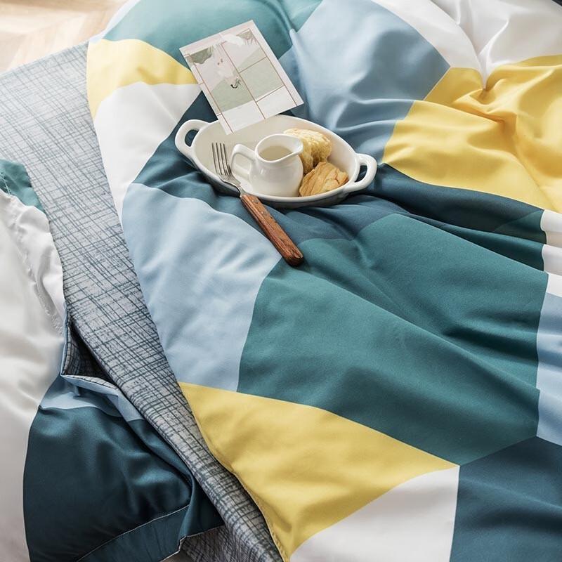 Plover Life Series All-Season 4-Piece Bedding Set