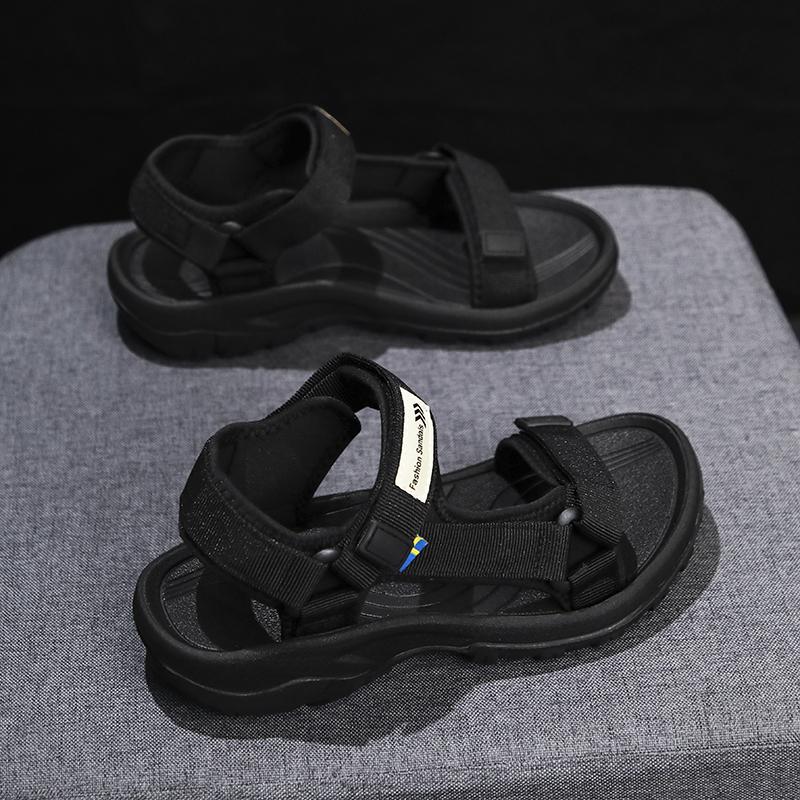 Summer Minimalist and Fashionable Outdoor Beach Shoes for Couples Casual Sandals and Slippers