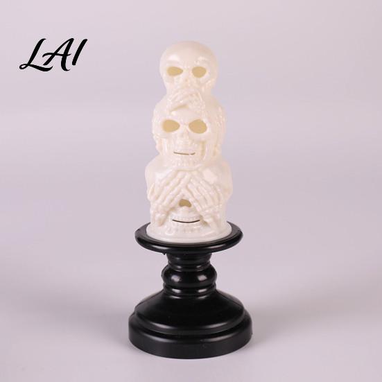 Indoor Spooky Ambient Lighting Halloween LED Skull Night Light Resin Decorative Candle Lamp Festive Table for Room Haunted House Unique Tabletop