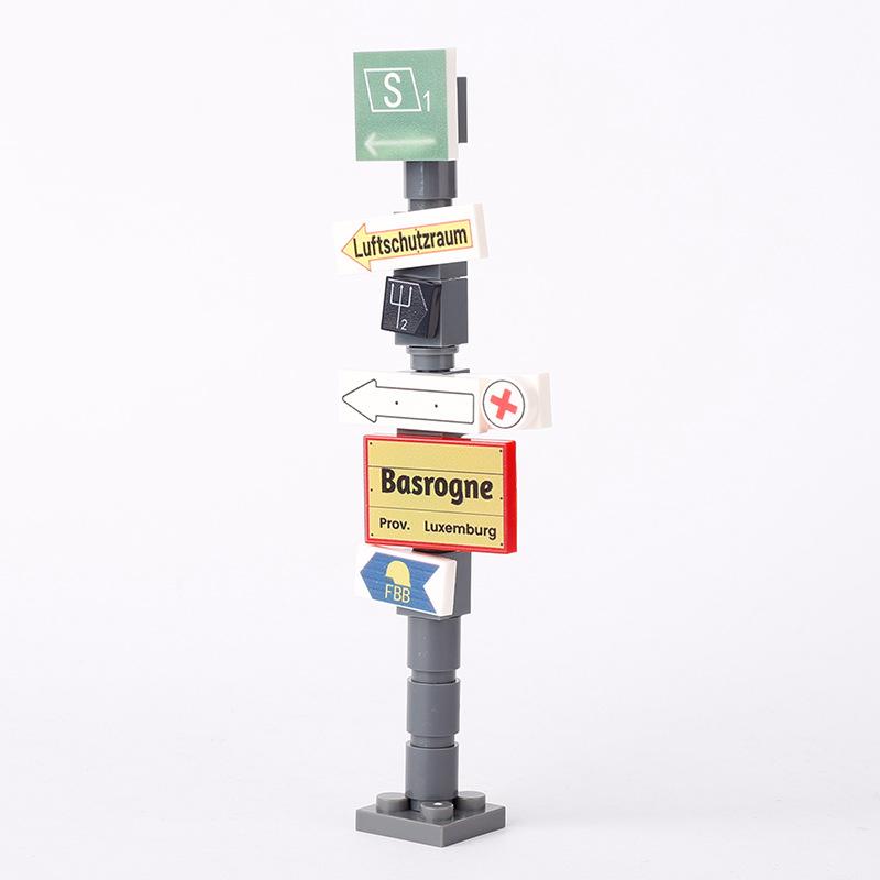 Military War Soviet German Soldiers Miniature Road Signs Map Printing Small Particles Assembled Building Block Toys