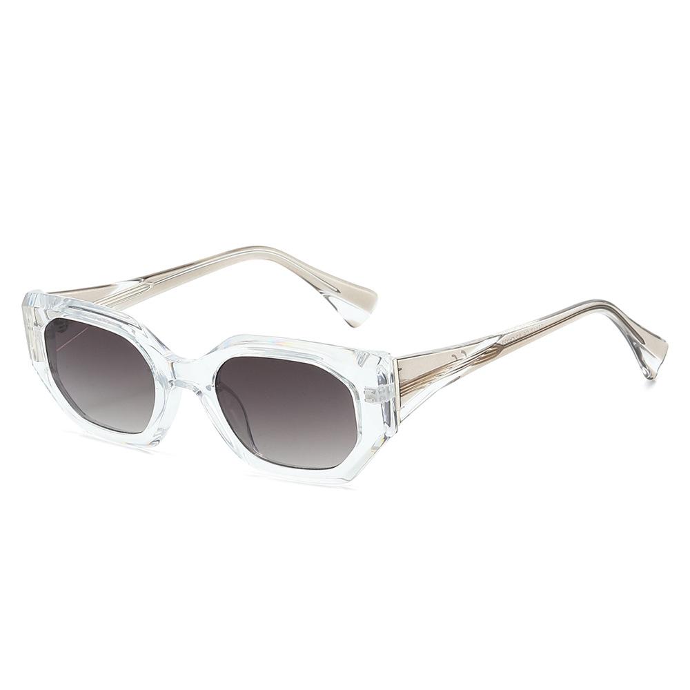 

Diamond-Shaped Irregular Small Frame Women s Sunglasses High-Quality Acrylic CP-Plugged Print Fashion UV400 Shades Eyewear