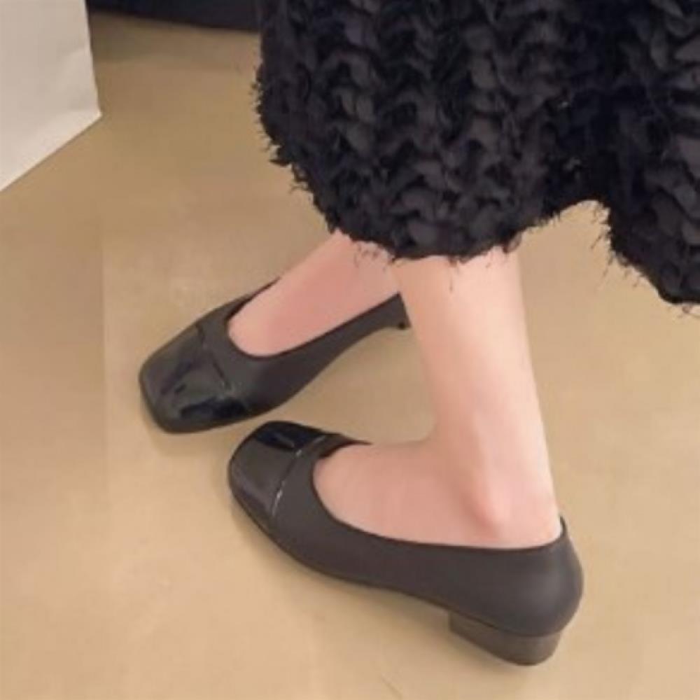 New Arrivals Open Run Women Enamel Glossy Square Toe Low Heel Flat Shoes