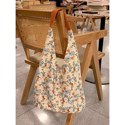 2025 Japanese-Style Floral Shoulder Bag: High-Capacity, Retro All-Match Tote