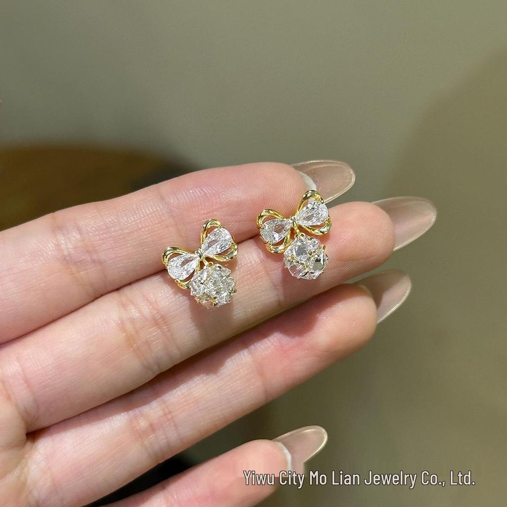 Exquisite Zircon Bow Pendant s925 Silver Stud Earrings for Women