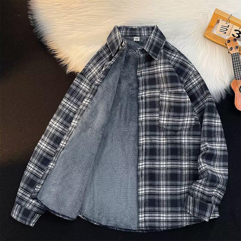 Men's High-End Hong Kong Style Plaid Fleece Shirt: Trendy, Warm, Stylish Long-Sleeved Autumn/Winter Innerwear.