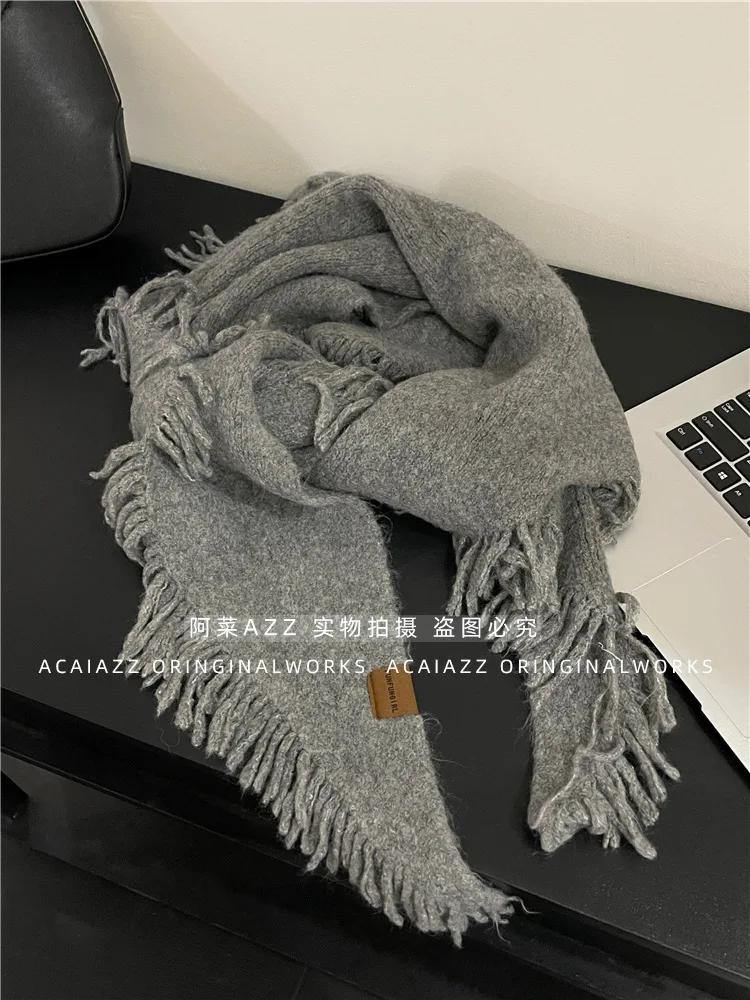 Autumn and Winter New Fashionable Versatile Wool Shawl High-end Knitted Scarf Women's Winter Warm Scarf Triangle Scarf