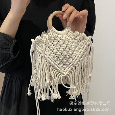 Bohemian Fringed Portable Small Bag Women's 2025 New Spring and Summer Hollow Shoulder Woven Bag Crossbody Straw Bag