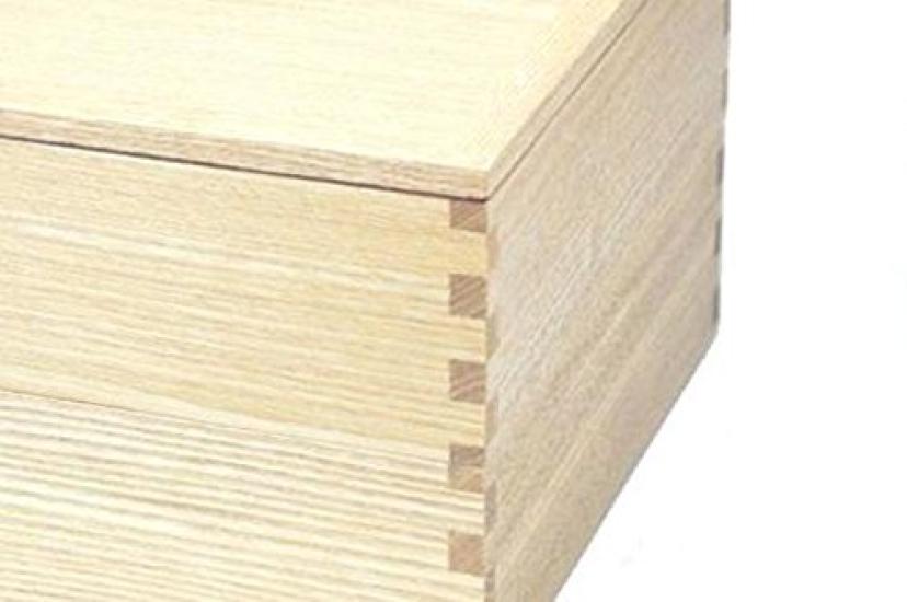 Matsuya Lacquerware Store White Lacquered Ash Box with Red Interior 5.0-inch Two-Tiered