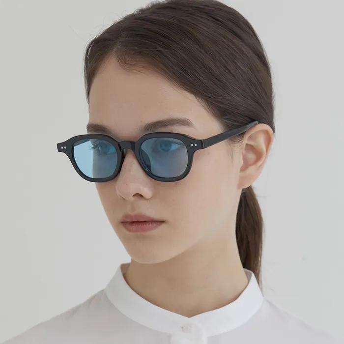 Zuri-OB403-Black Blue Tint