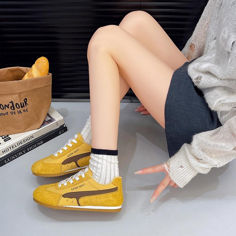 Comfortable little white shoes women's new casual board shoes flat student sports shoes women