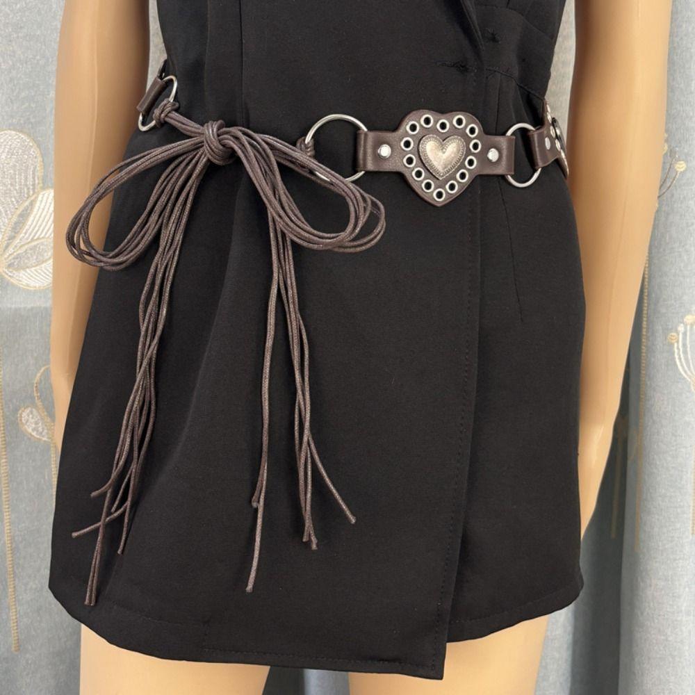 

Love Heart Rivet Leather Belt Vintage Punk Waistband Fashion Boho Belt Women чорний