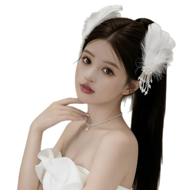 White Feather Tassel Headdress: Bridal Hair Clip for Photography & Travel
