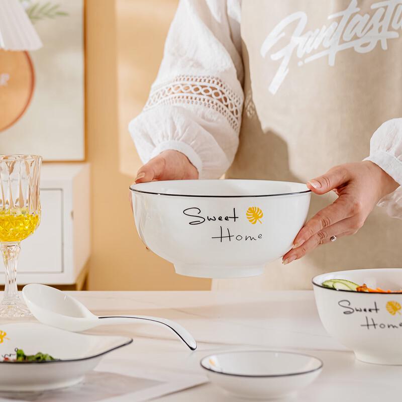 Haoya Nordic Keramik 8-Zoll Suppenschüssel mit großem Löffel