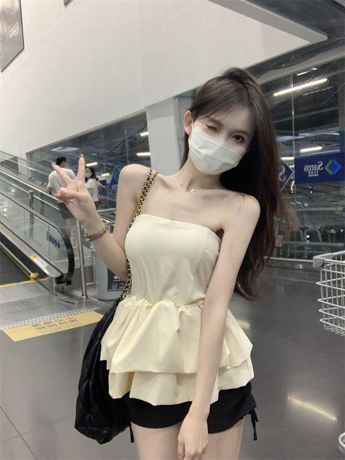 Elegant Off-Shoulder Milky Sweet Puffy Camisole Top