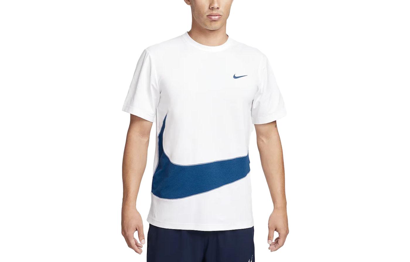 

Nike T Shirts Men s White Crew Neck Moderate Straight Fit FB8580-121 L