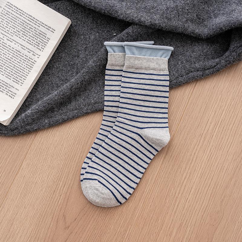 Female Autumn New Classic Stripe Color Collision Curled Boneless In The Tube Pile Socks