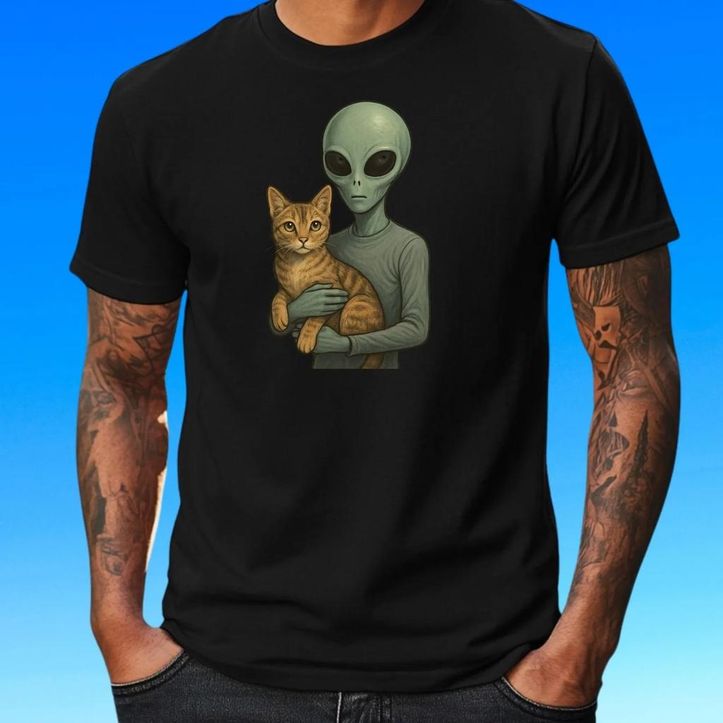 Alien With Kitten Tshirt Funny Cute Scifi Cat Unisex Funshirt