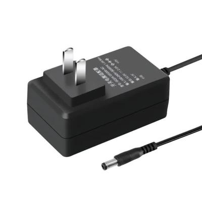Univerzální napájecí adaptér Guanni 12V 2A