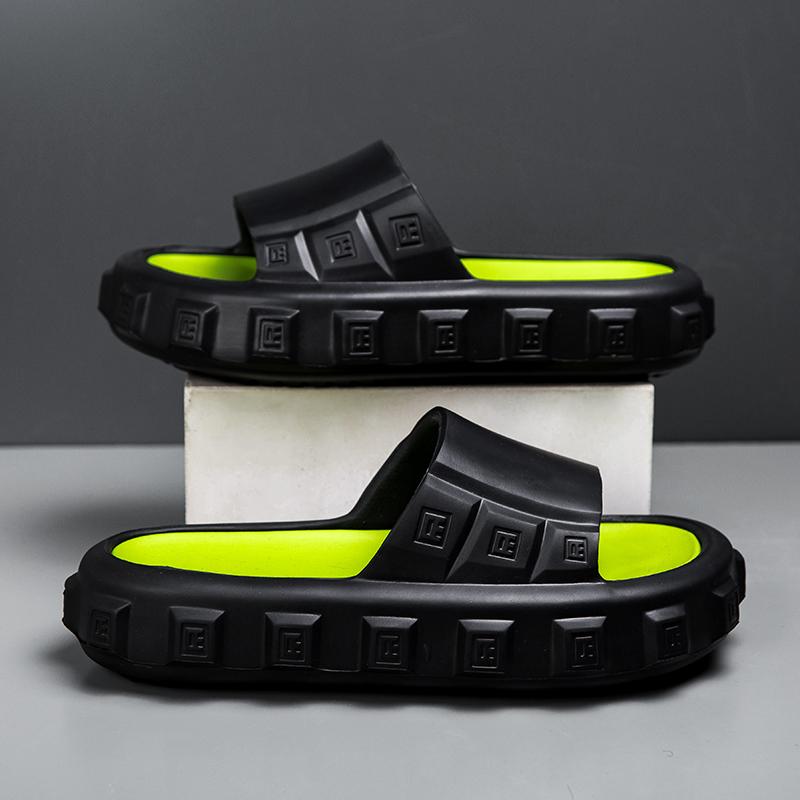 Fashion 2025 New Men Massage Slippers Slides Indoor Outdoor Sandals Beach Casual Shoes Comfortable Sole Men's Slippers Big Size 40-45