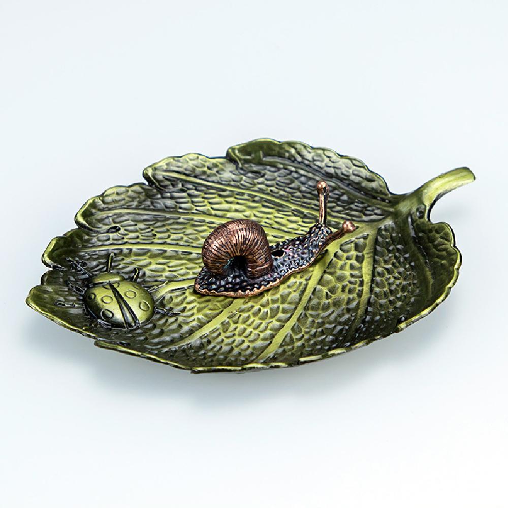 Ladybug Leaf Incense Seat, Incense Plate, Snail Indoor Sandalwood Stove Creative Antique Incense Seat Line Incense Stove
