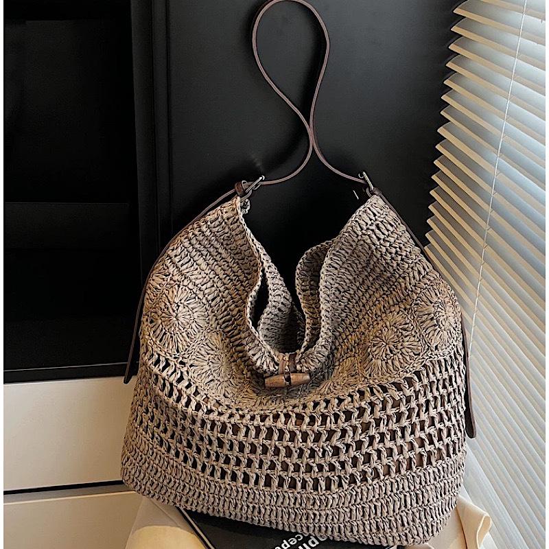 Luxury Straw Crochet Tote: Spacious, Versatile Crossbody for Vacation