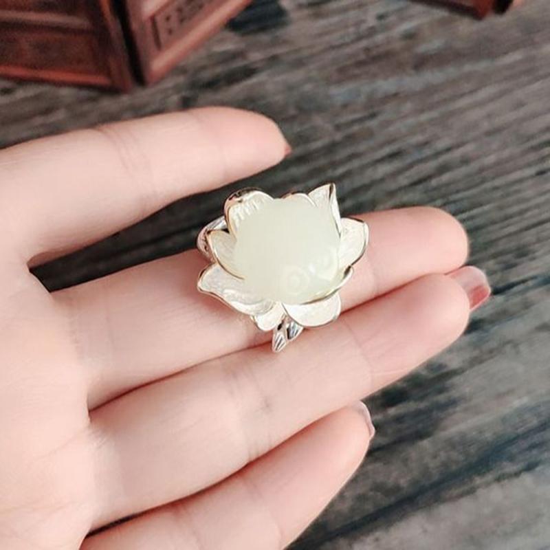 New   Natural Hetian Jade Lotus Handmade Female Model Atmospheric Retro Temperament Open Ring