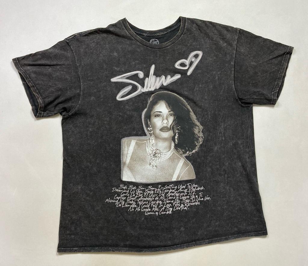 T-shirt Grafica Selena Uomo Media Oversize Nero Lavaggio Acido Musica