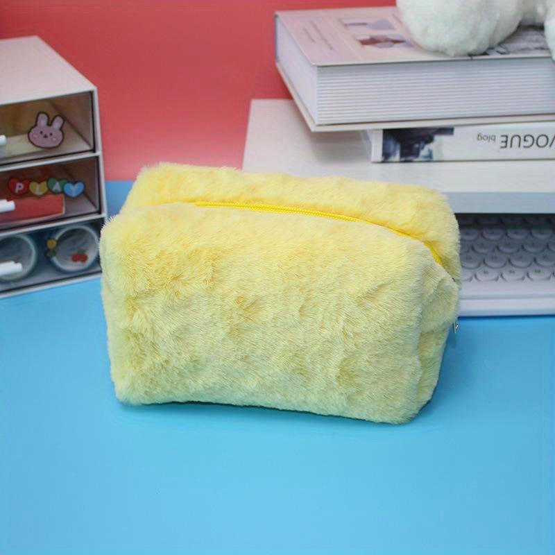 Zipper Large Solid Color Cosmetic Bag Cute Fur Makeup Bag for Women Travel Make Up Toiletry Bag Washing Pouch Plush Pen Pouch