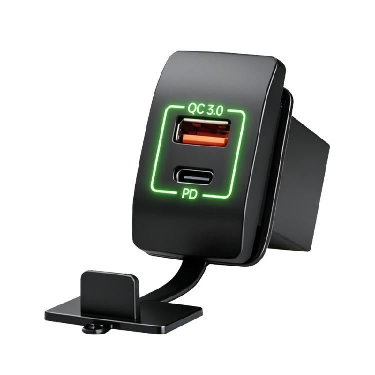 PD30W Type C And 18W USB Fast Double Port Car Charger With Safety Protections For Vehicles Panel Motorcycles