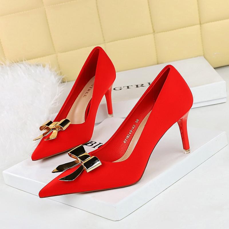 

Fashion Fashionable Pointed High Heels Metal Bow Thin Heels Single Shoes For Women s Satin Light Mouth Women s Shoes Elegant And Simple 36