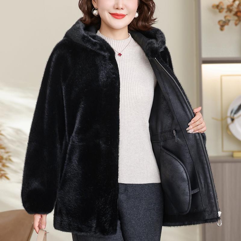 Middle-aged Women's Faux Fur Coat Winter Outerwears Hooded Elegant Thick Warm Fur Jackets for Women Clothes