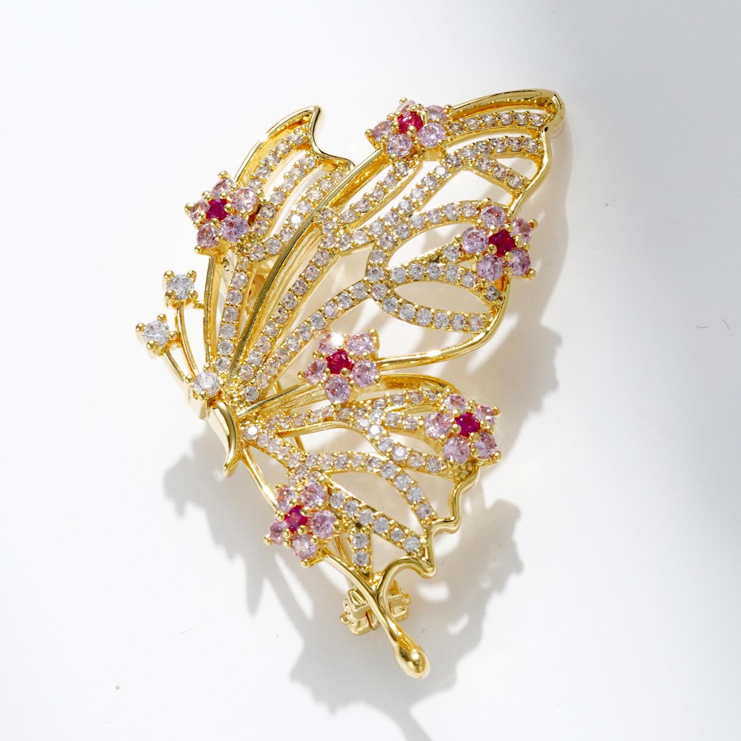 Bo Xin Yun High-End Cubic Zirconia Butterfly Brooch: Fashionable Versatile Clothing Accessory.