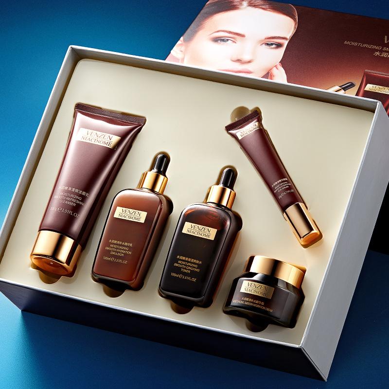 Skin Care Set Brown Bottle Face Toner Essence Eyes Care Cream Facial Lotion Anti-Aging Retinol Cleanser Korean Cosmetics Kit