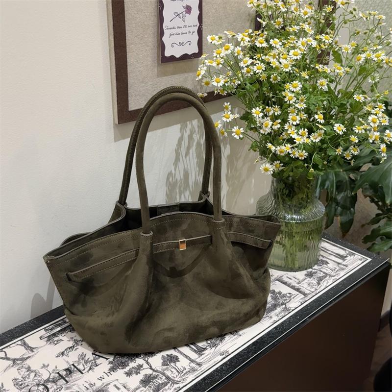 Retro Faux Suede Matte Tote Bag Women Ruffled Large Capacity Shoulder Bag Ladies Casual Premium Commute Handbag 2026 New 30x21x13cm