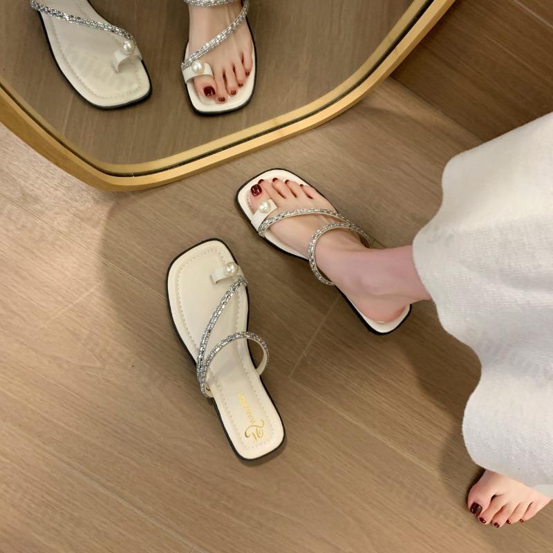Fashion Summer Women Slippers Pearl Fashion Flat Clip Toe Flip Flops Outdoor Rhinestones Non-slip Beach Slipper Female Square Toe Sandal