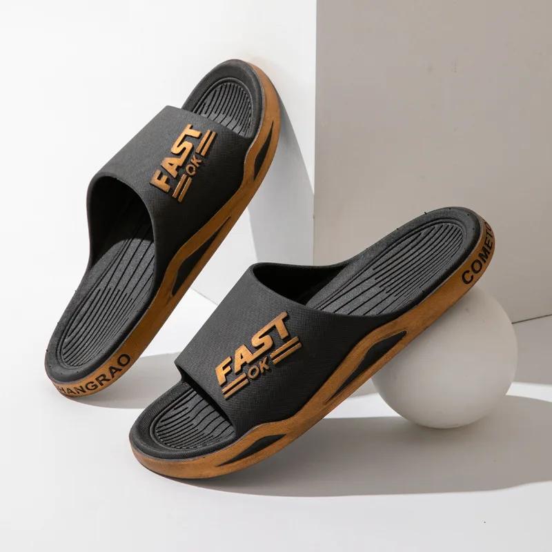 2026 New Men Slippers Fashion Soft Sole Men Flip Flops Outdoor Sporty Style Open Toe Sandals Man Home Bathroom Slippers Big Size
