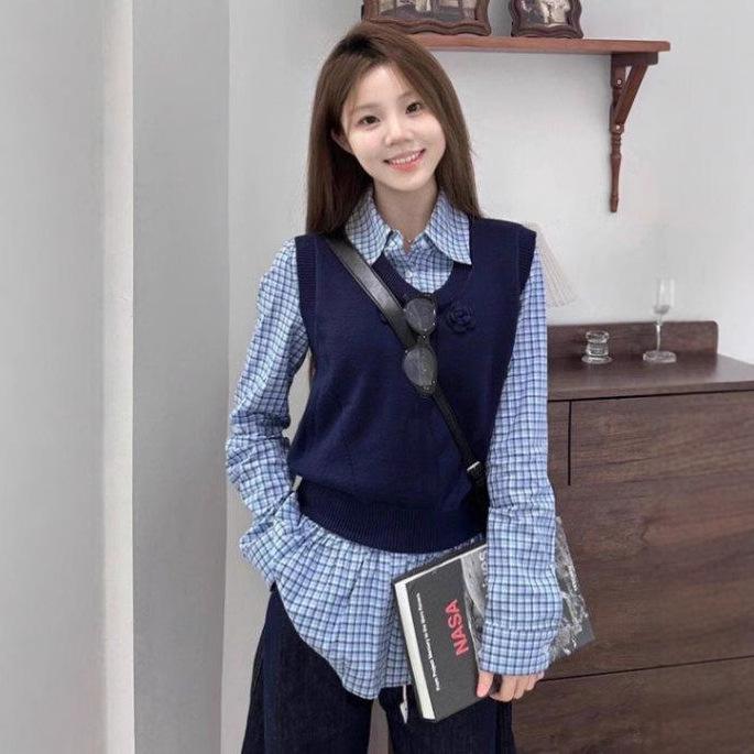 

Japanese School Style V-Neck Knit Sweater Vest & Plaid Shirt Set for Women Medium