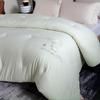 British Style Warm Polyester Comforter
