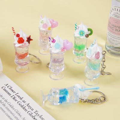 Prívesok Mini pohár na zmrzlinu - Kreatívna hračka na kľúče pre džús, ovocie a čaj