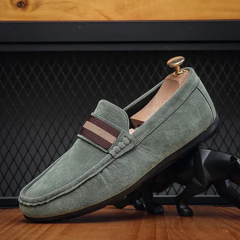 Fashion Spring Autumn Men's Casual Loafers Suede Loafers For Men Soft Driving Moccasins Slip-on Flats Male Outdoor Light Walking Shoes