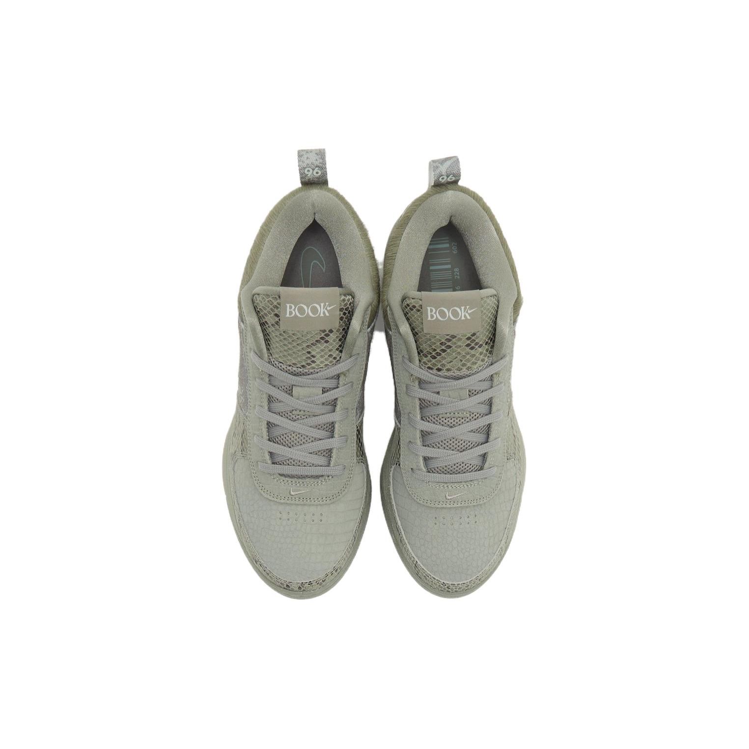 14639 fiyatlarından başlayan Nike Book 1 Premium Hike Erkek Spor
