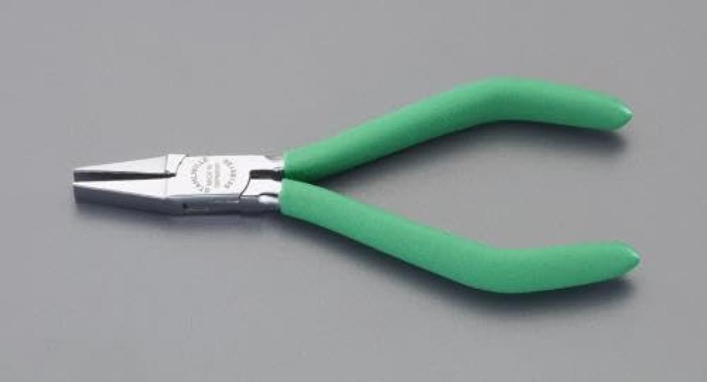 

ESCO Flat Nose Pliers 130mm EA537SA-12