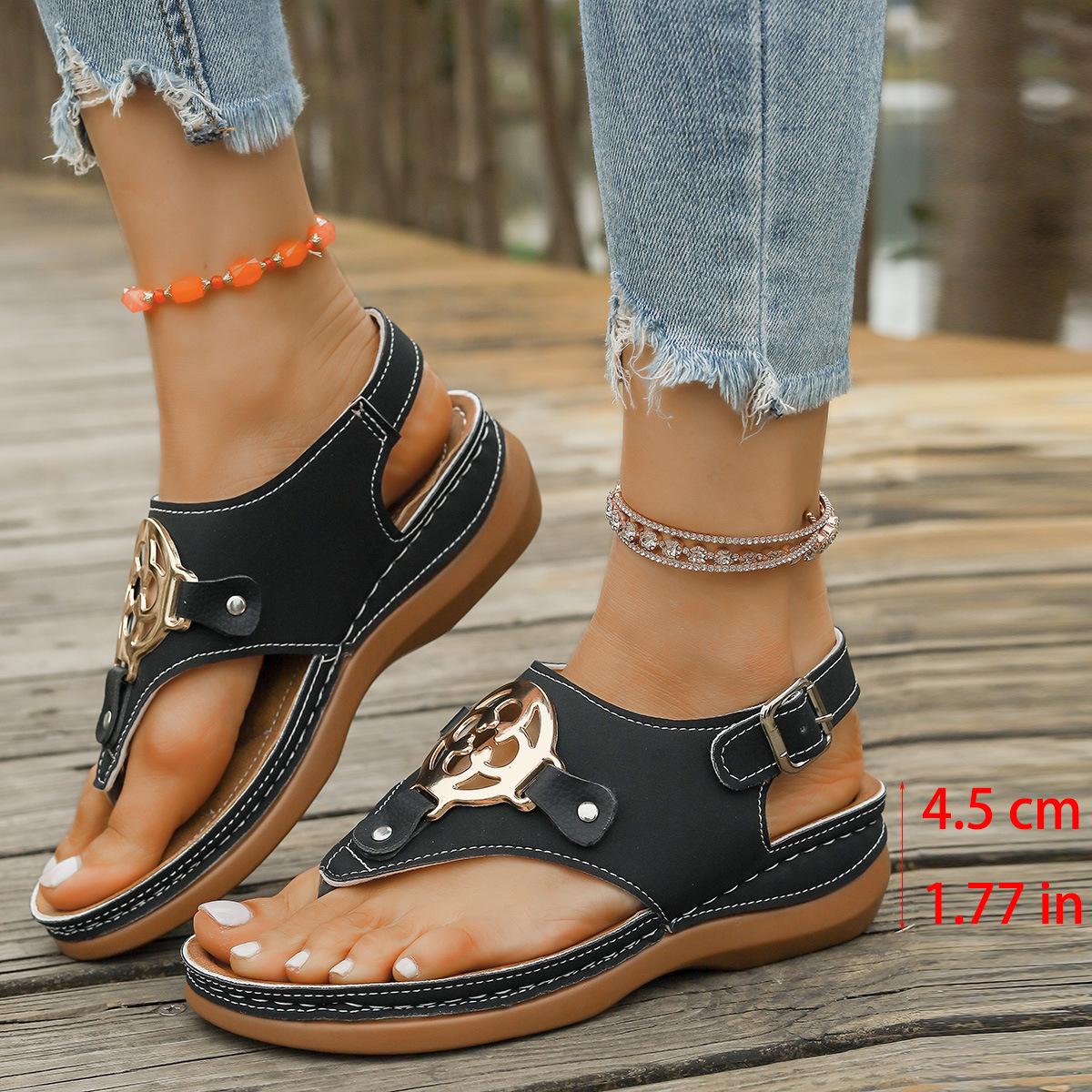 

Foreign trade 2025 summer new round toe metal buckle flip-flops fashionable large size thick bottom flat bottom cool slippers 43 чёрный