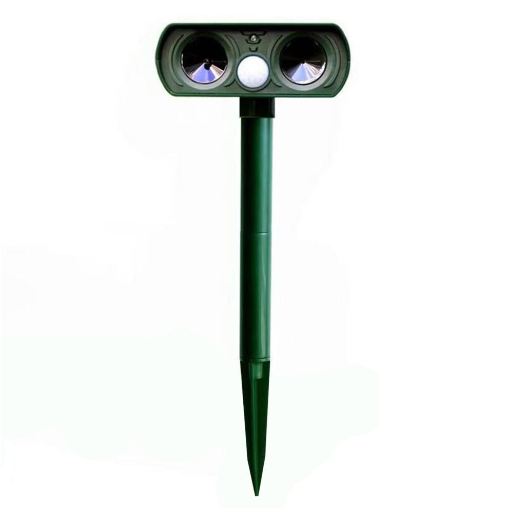 Motion Detection Pest Control Outdoor Animal Repellent Solar Powered Ultrasonic Repeller Humane Wildlife Deterrent Weatherproof Garden Defender For