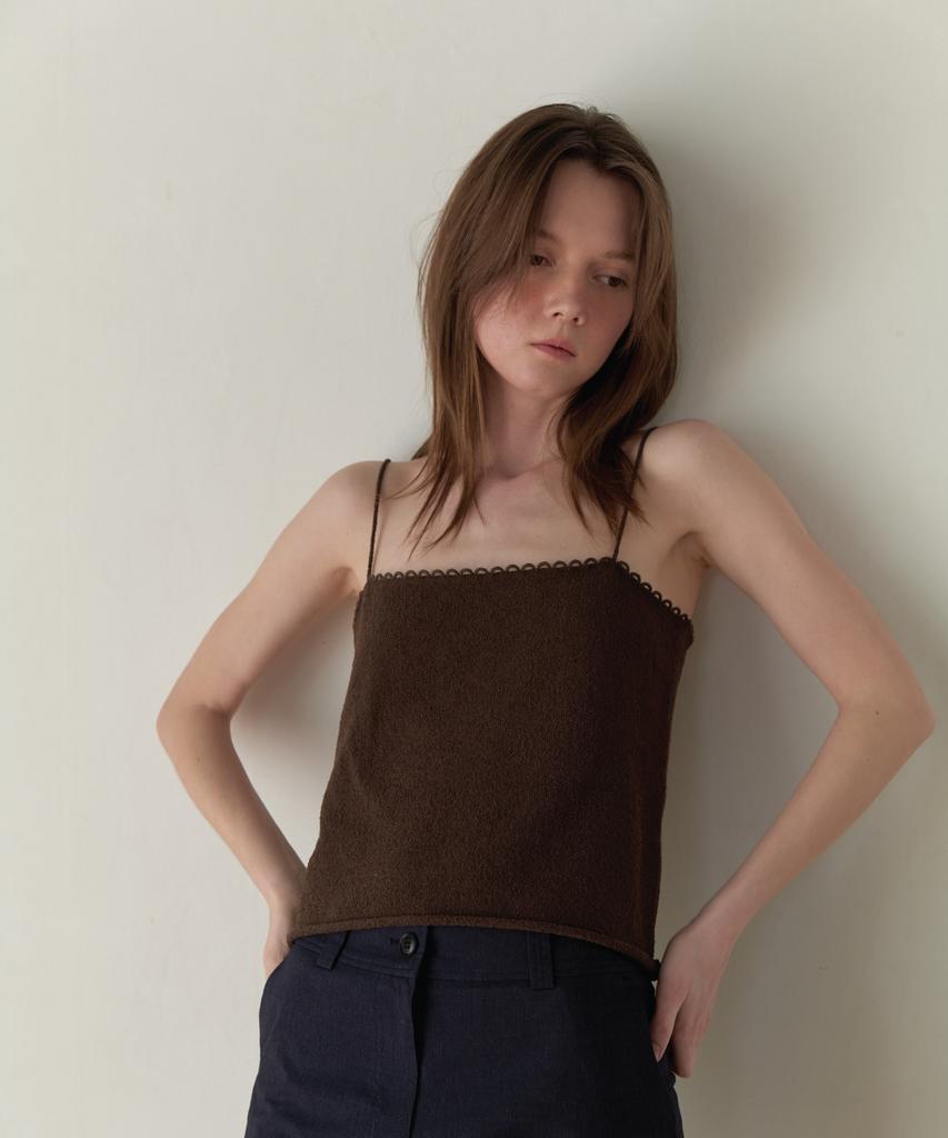 Aente Lace Sleeveless Knit - Brown