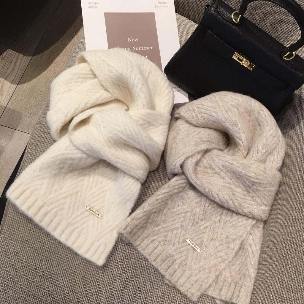 Solid color alpaca wool knitted scarf women's winter and autumn wool blended new high-end temperament couple scarf tide