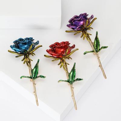 Brože a ozdoby na tělo