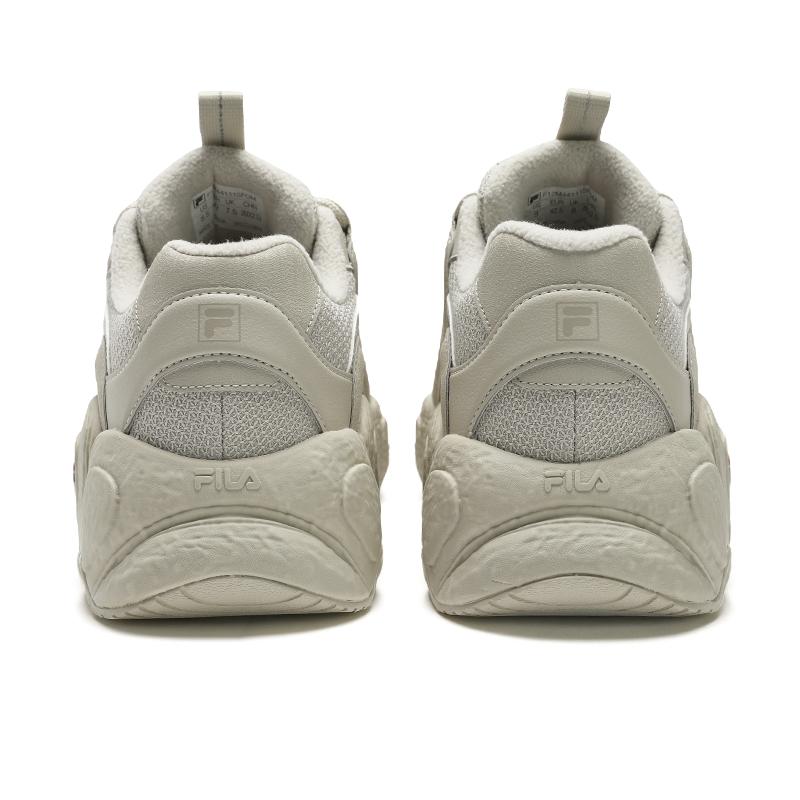 Fila Croissant Comfortable Plush Shock Absorbing Wear Resistant Breathable Low Top Running Shoes Men Sneaker Oatmeal F12M441115FOM