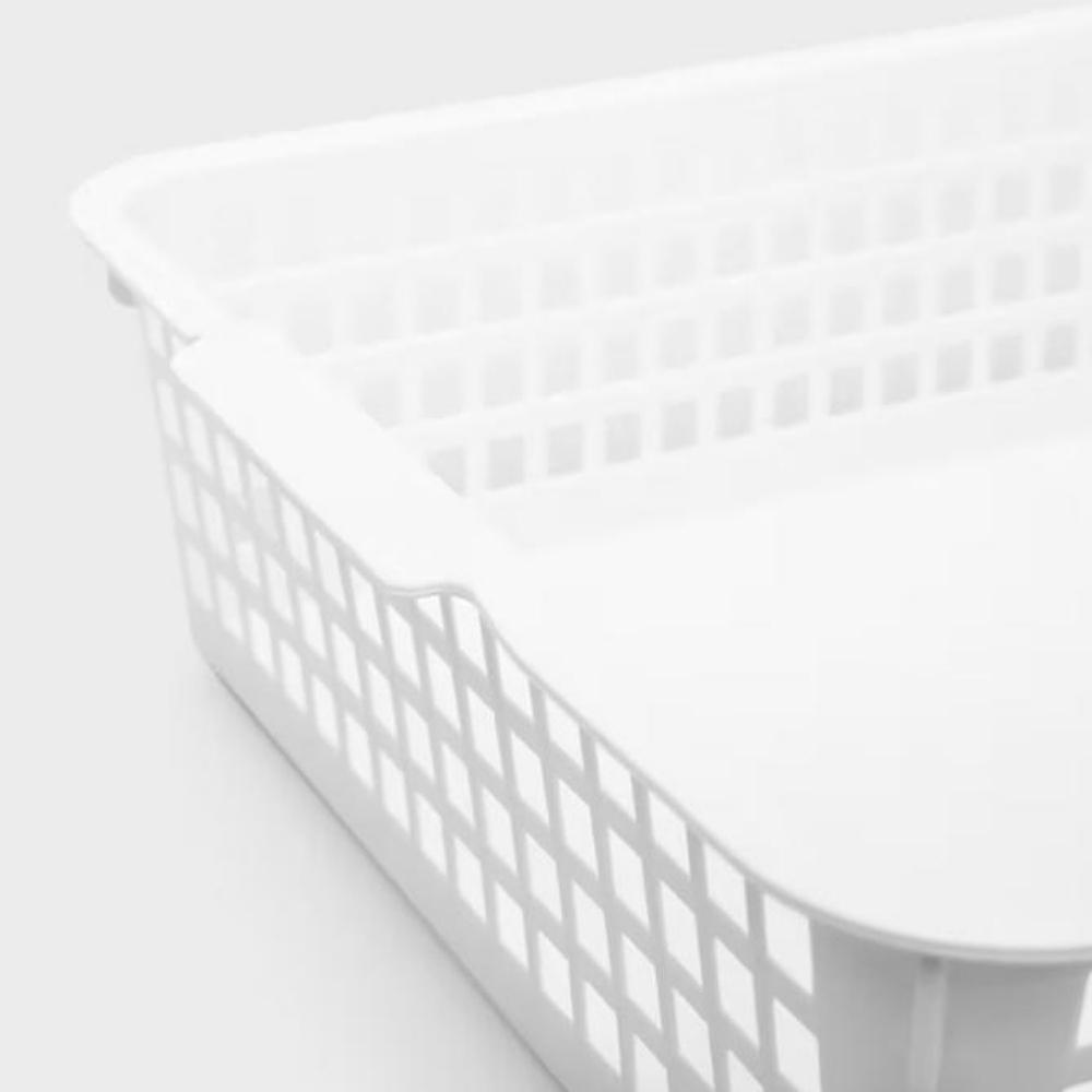 Living Mesh Basket No.3 White (25.4 * 33.6 * 8.4 Cm)